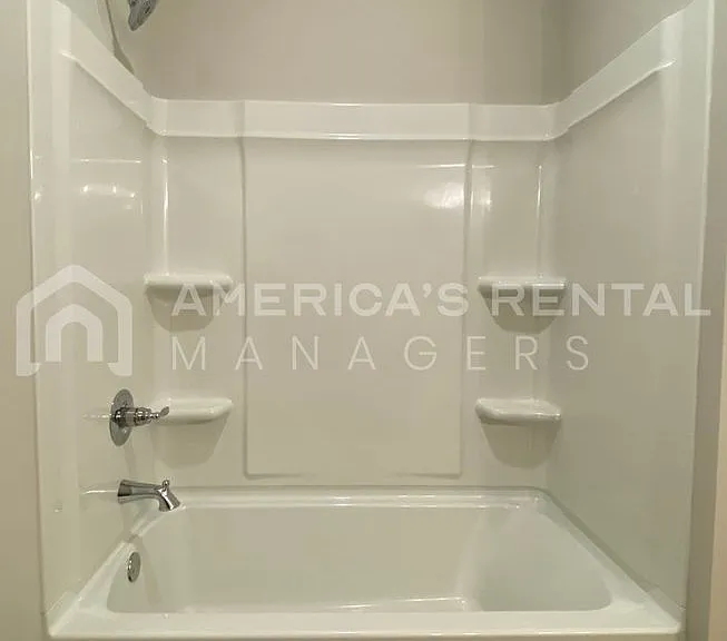 1300 Brookhaven Dr — Photo 27