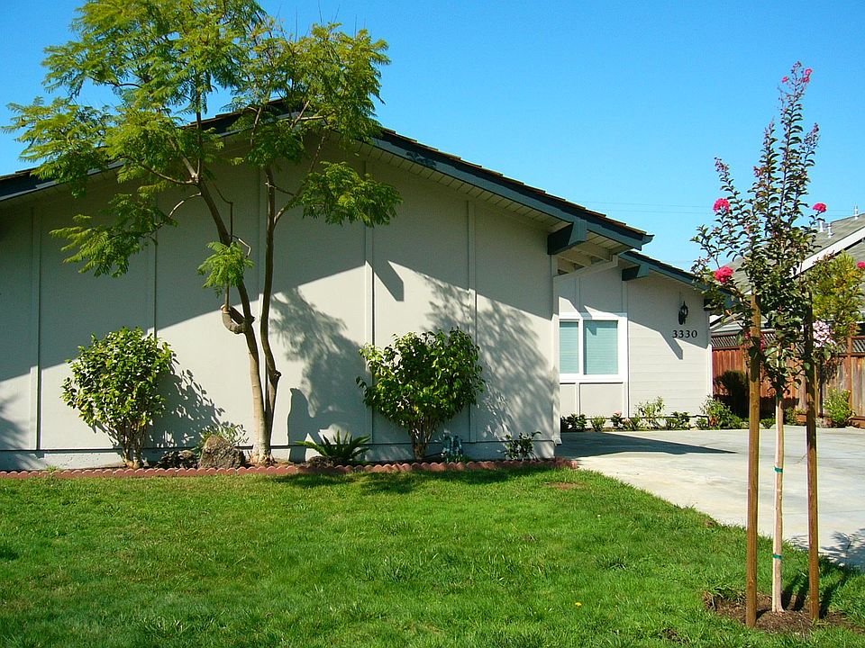 1st image of 3330 Los Prados St