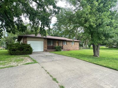 940 N Lulu St, Augusta, KS, 67010