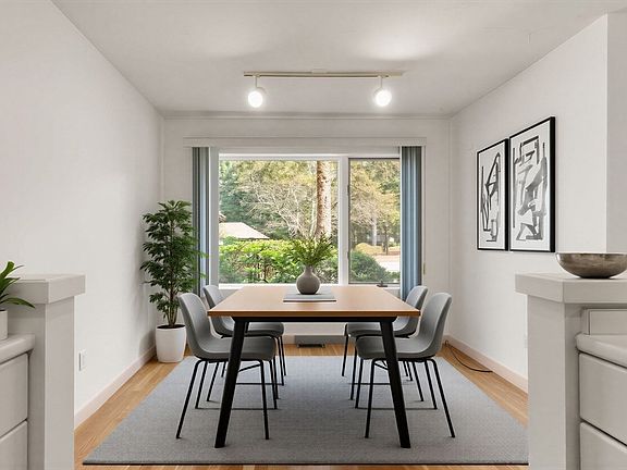 2nd image of 34 Cortland Dr #34