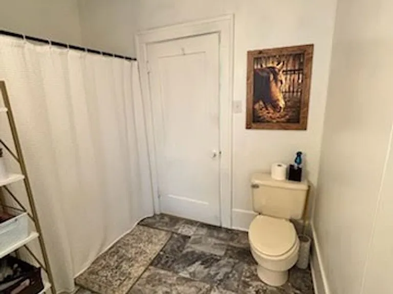 708 E 2nd Ave N #1 — Photo 9