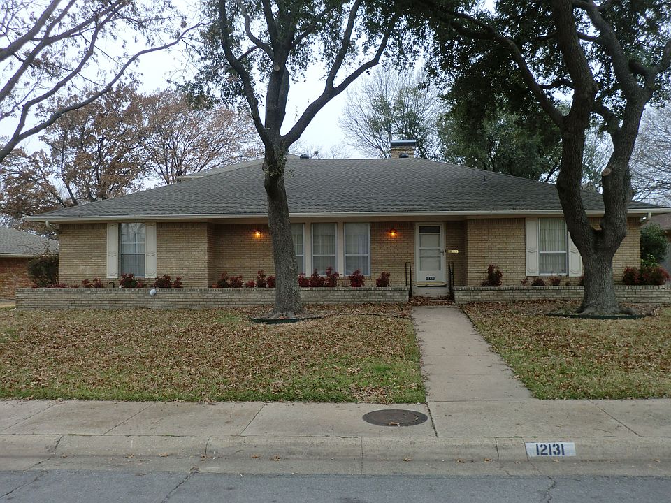1st image of 12131 Midlake Dr