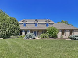 2015 Bentbrook Dr, Champaign, IL 61822