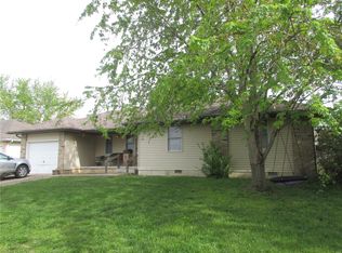 1133 Fowler Rd, Lebanon, MO 65536