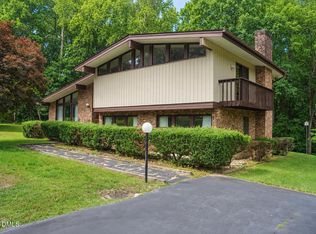 1019 Damascus Church Rd, Chapel Hill, NC 27516