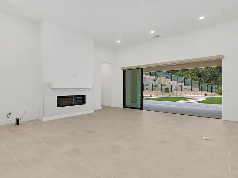 5290 Coastal Sage Trl — Photo 18