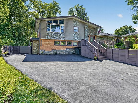 2nd image of 2066 Evanor Ln