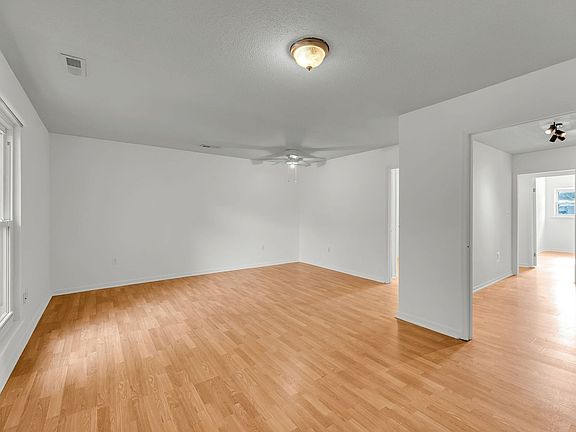 3rd image of 106 W Hudson Ave #2A