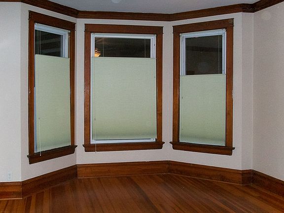 2nd image of 2317 W Barry Ave #2