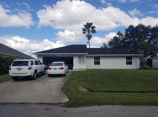 1088 Persian Ln, Sebastian, FL 32958