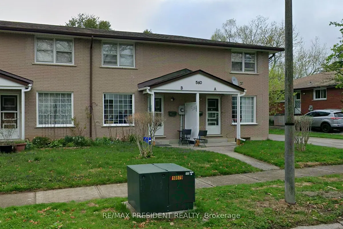 Building Photo - 560 Brookhaven Cres #B
