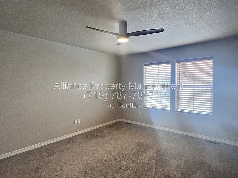 7851 Lathrop Vw — Photo 21