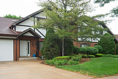 1st image of 207 Walters Ln APT 1B