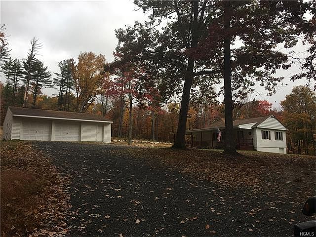 1st image of 120 Summer Ln
