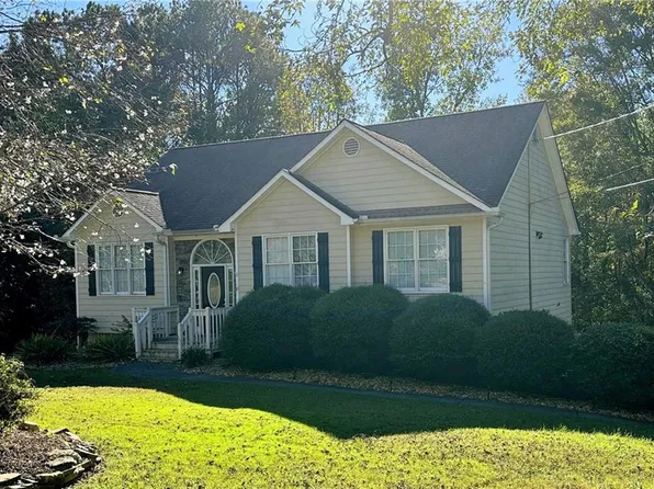 114 Thornwood Dr, Woodstock, GA 30188