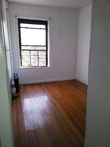 2nd image of 3805 Review Pl APT 5D