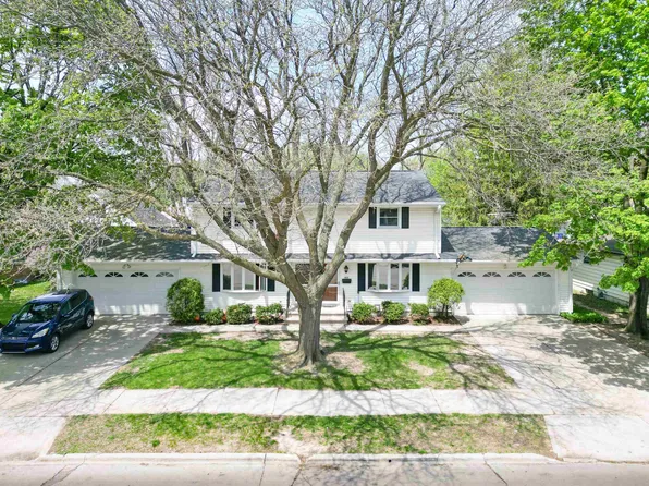 1812 12th Ave, Green Bay, WI 54304