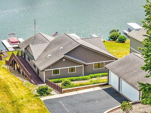 2nd image of 5-216 Heathcliff Dr