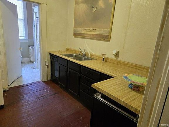5th image of 306 N Middle St