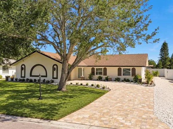 915 60TH STREET W, BRADENTON, FL 34209