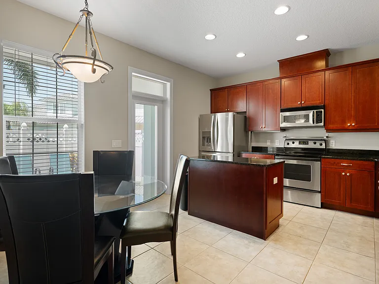 214 Aberdeen Pond Dr — Photo 43