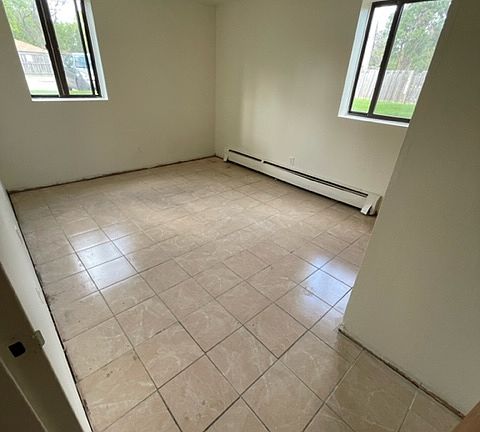 Large bedroom #2