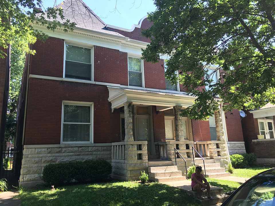 House with four apartments