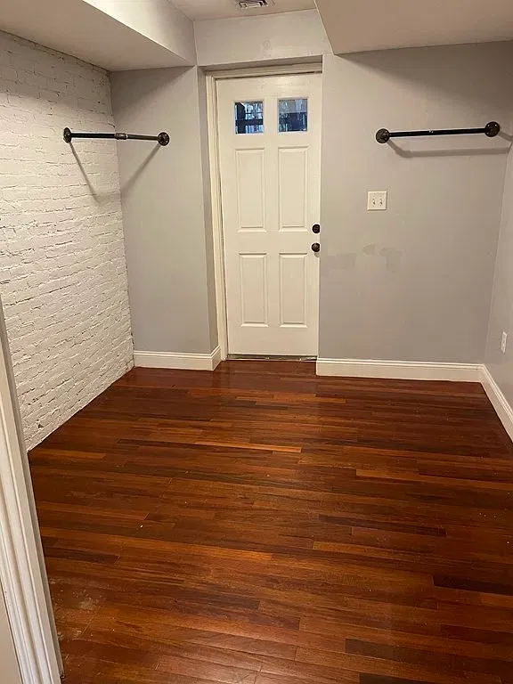 4 bed, $6,900 — Photo 4