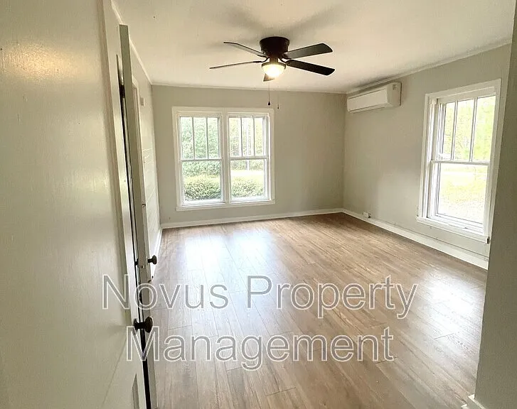 586 McKenzie Bridge Rd — Photo 9