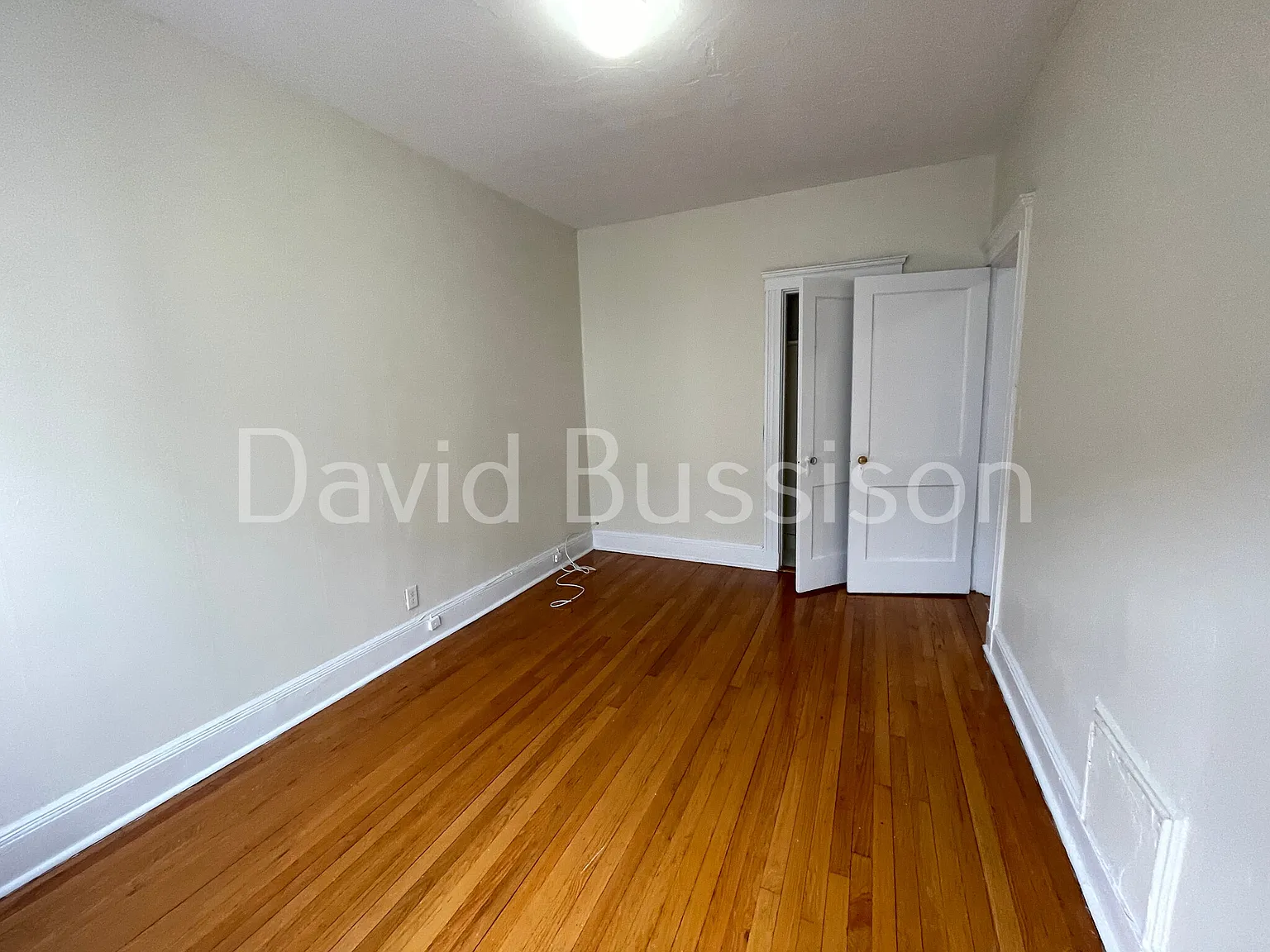 3 bed, 750 sqft, $2,525 — Photo 4