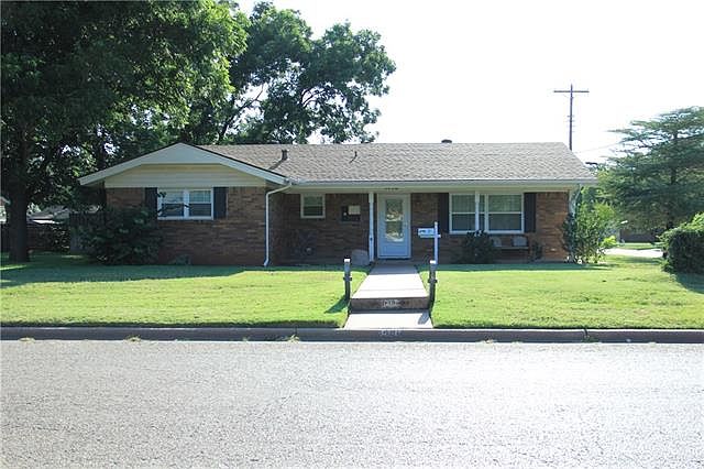1st image of 1490 Glendale Dr