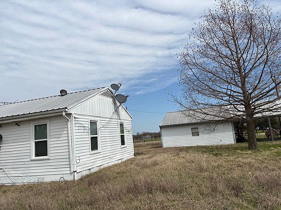 5th image of 3267 Fm 1568