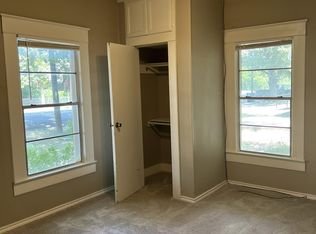 303 E Saunders St, Trenton, TX 75490