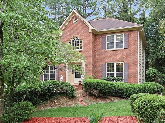 2nd image of 2069 Dayron Cir