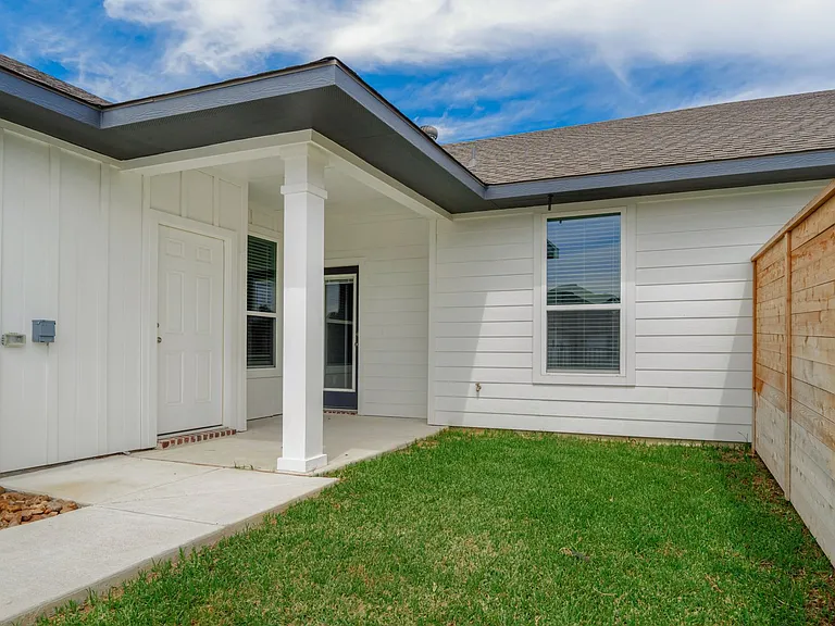 1150 Trellis Pass — Photo 43
