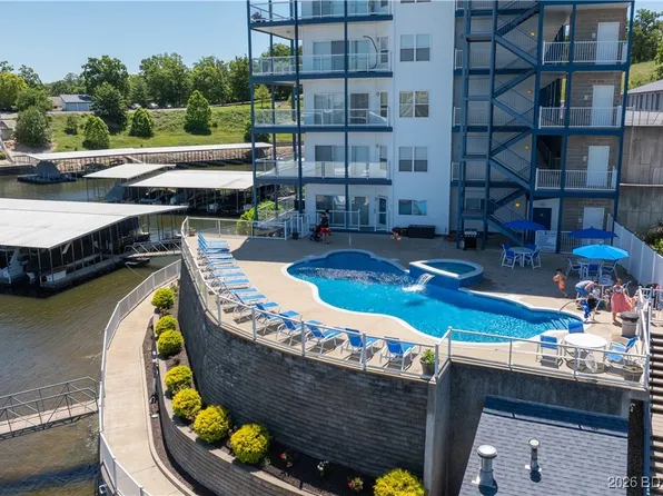151 Monarch Cv #4A, Lake Ozark, MO 65049