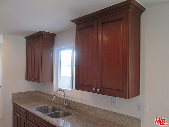 5th image of 4014 N Morada Ave