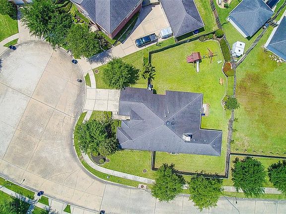 2nd image of 2402 Canyonwood Park Ct