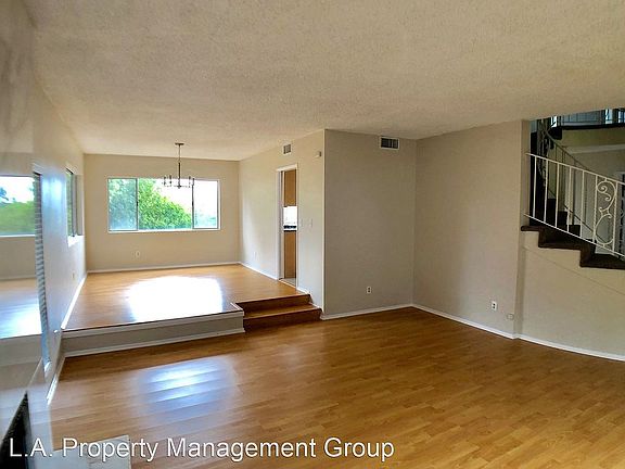 5th image of 4526 Totana Dr