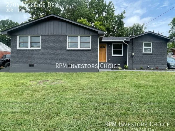 2704 McKeige Dr, Nashville, TN 37214