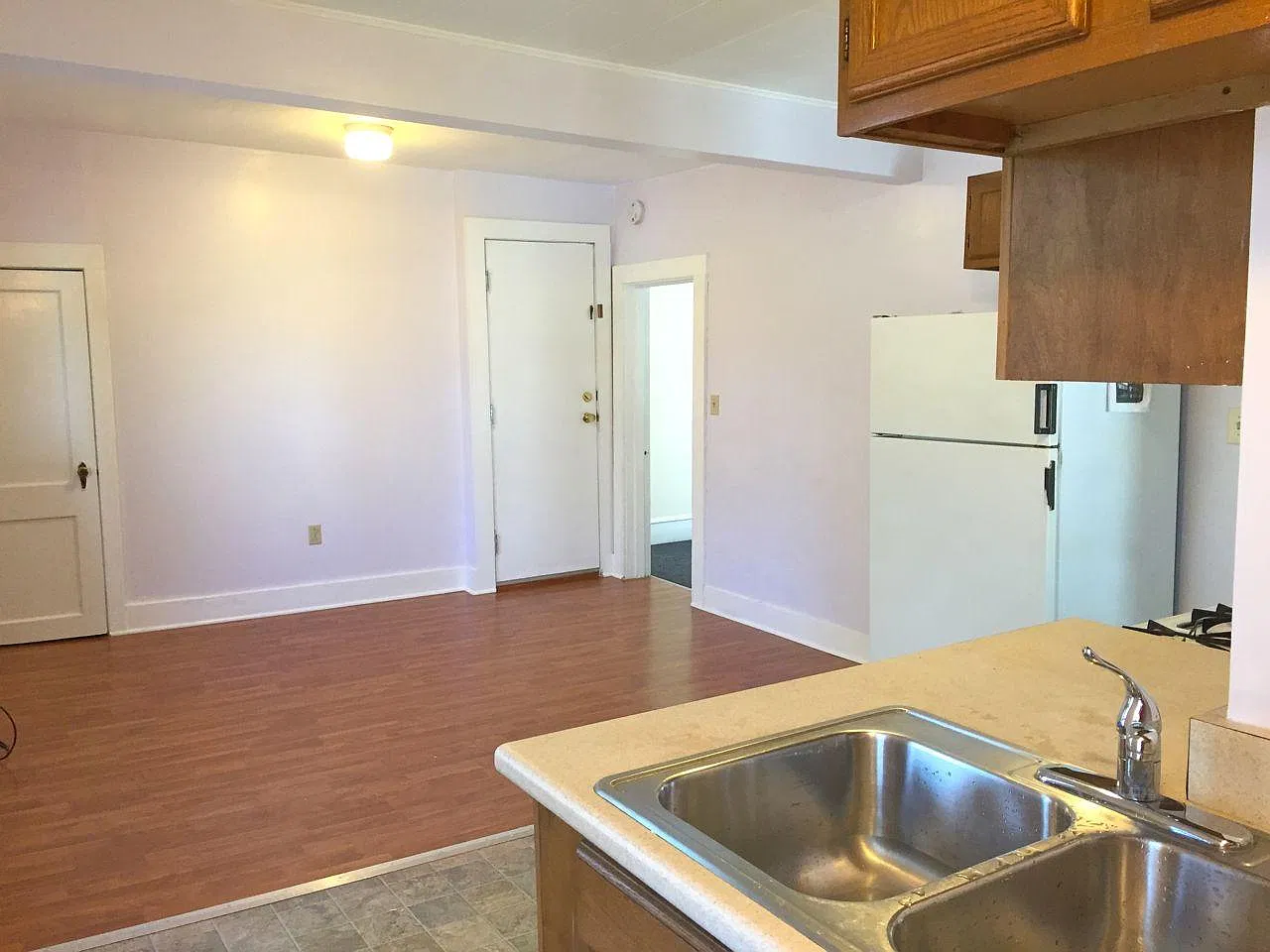 2 bed, 725 sqft, $1,890 — Photo 3