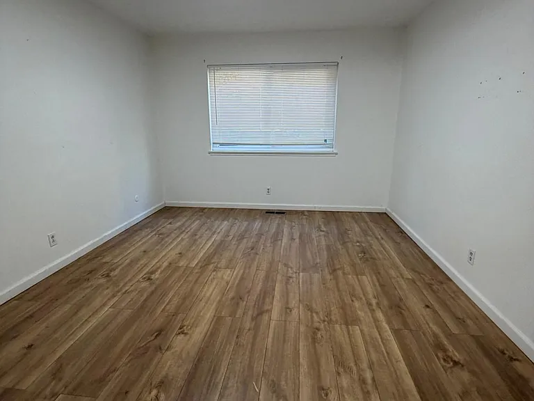 3239 Glendora Dr #1 — Photo 4