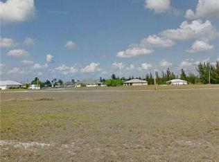 2023 NE 34th Ln, Cape Coral, FL 33909