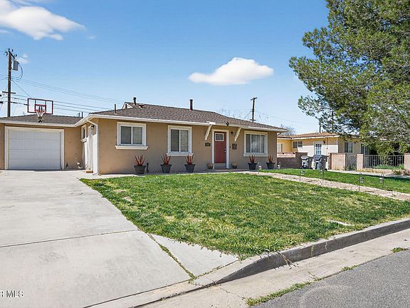 2nd image of 44423 Kingtree Ave