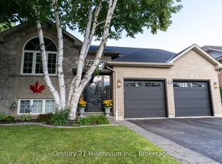 5 Sugar Maple Ln, Wasaga Beach, ON L9Z1P4