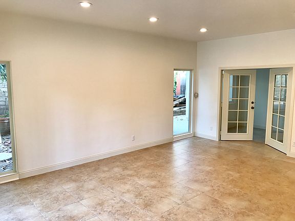 FAMILY ROOM AND OFFICE