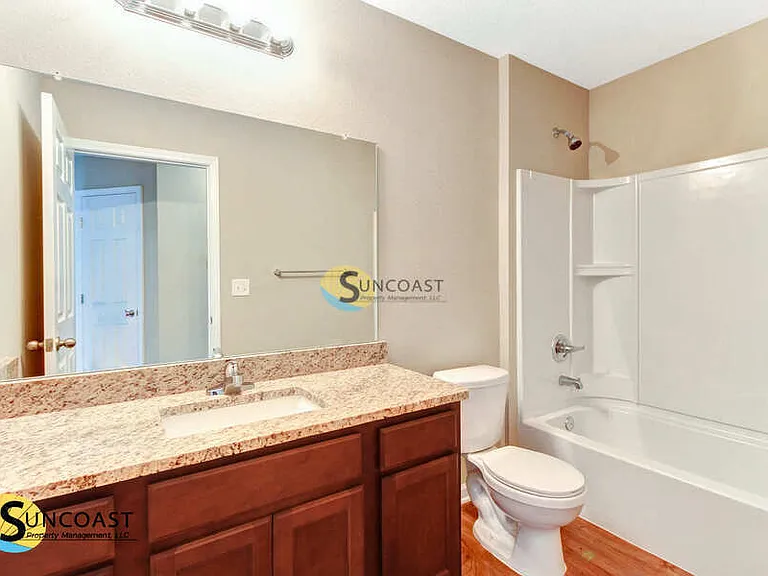 8001 Ridgehill View Rd — Photo 16