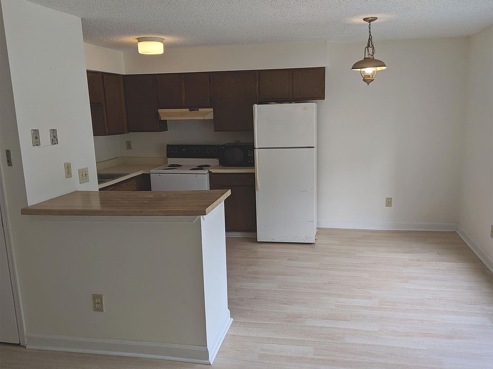 1st image of 1029 W 37th St APT B