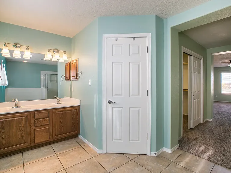 970 Carnival Ct NW — Photo 45