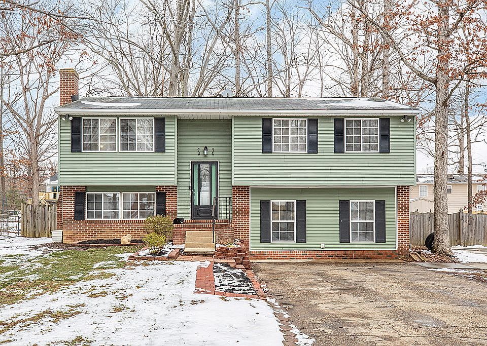 1st image of 5519 Peters Ln